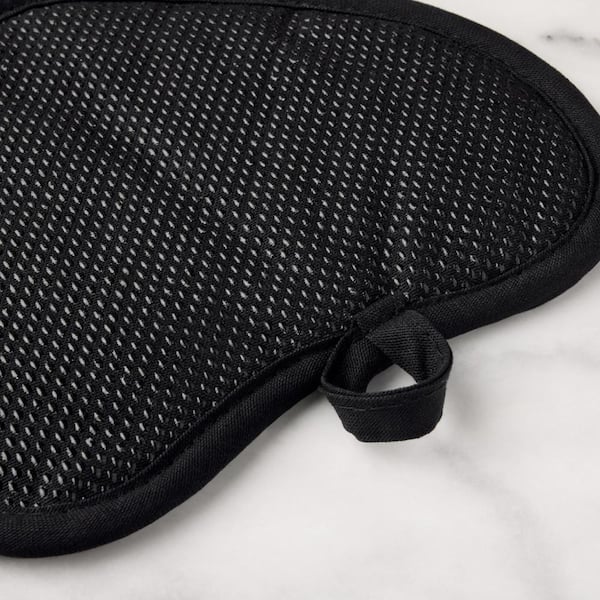 MARTHA STEWART Love Check Gingham Heart Shaped Black/White/Red 7