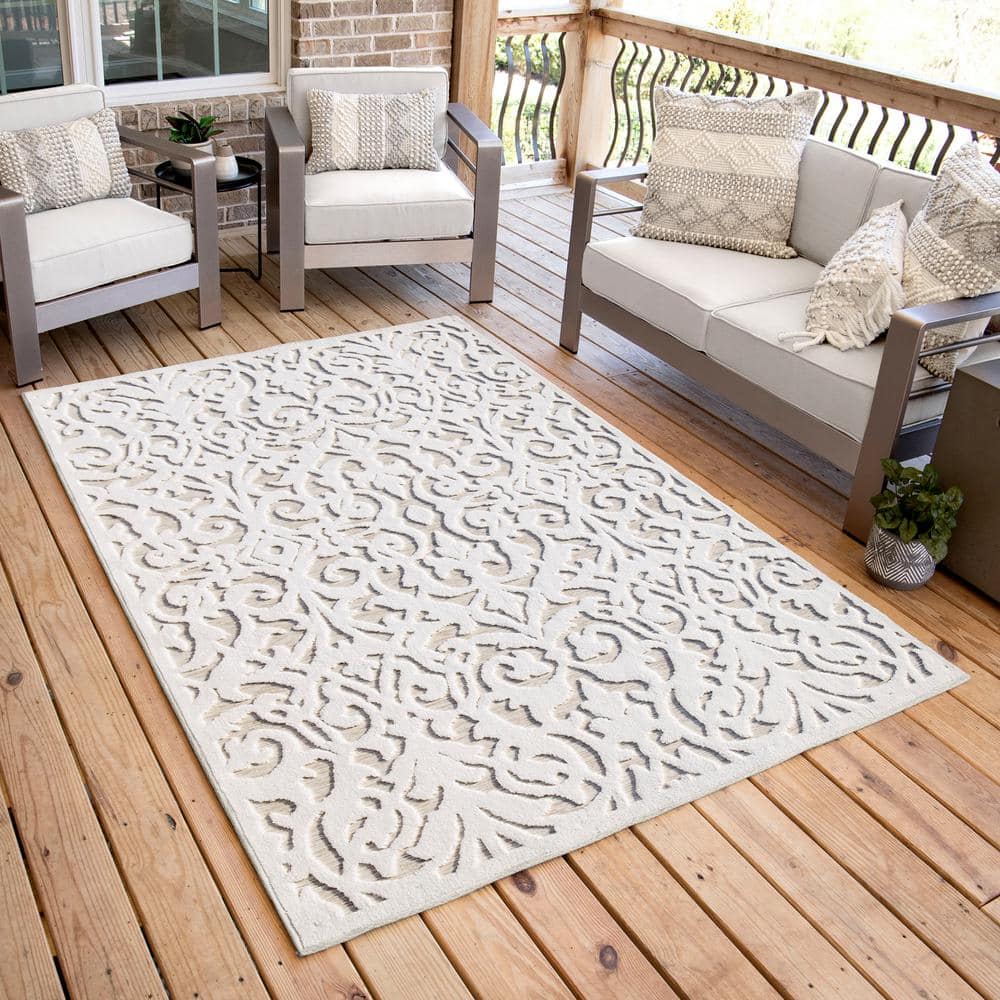 Natural Driftwood Rectangular Stain-Resistant Synthetic Rug 4' x 6'
