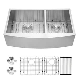 33 in. Farmhouse/Apron Front 60/40 Double Bowl 18 Gauge Stainless Steel Zero Radius Corner Kitchen Sink with Strainers