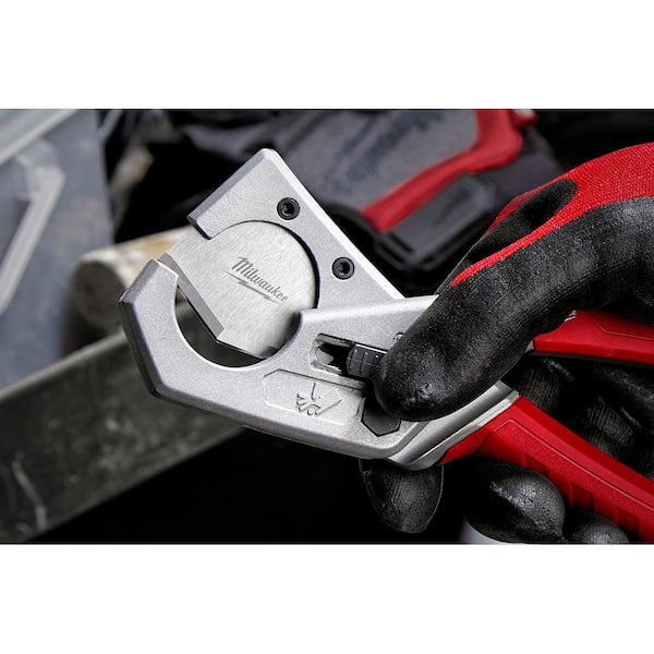 1 in. PEX and Tubing Cutter