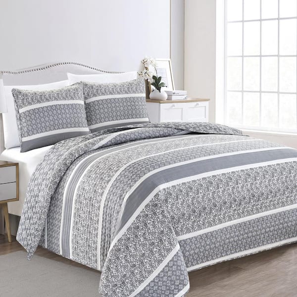 FRESHFOLDS Grey Full/Queen Paisley Floral Reversible 3-Piece Microfiber Quilt Set Bedspread