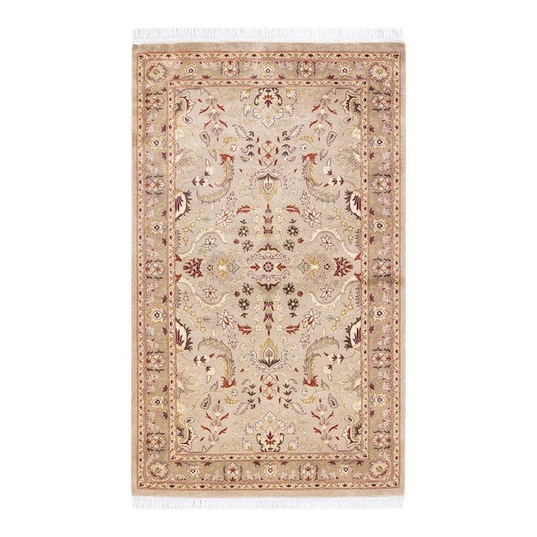 Solo Rugs Mogul One-of-a-Kind Traditional Ivory 3 ft. 1 in. x 5 ft. 3 in. Oriental Area Rug