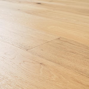 Shenandoah Oak 0.27 in. x 6.5 in. W Click Lock Waterproof Engineered Hardwood Flooring (28 Cases/606.8 sq. ft./pallet)