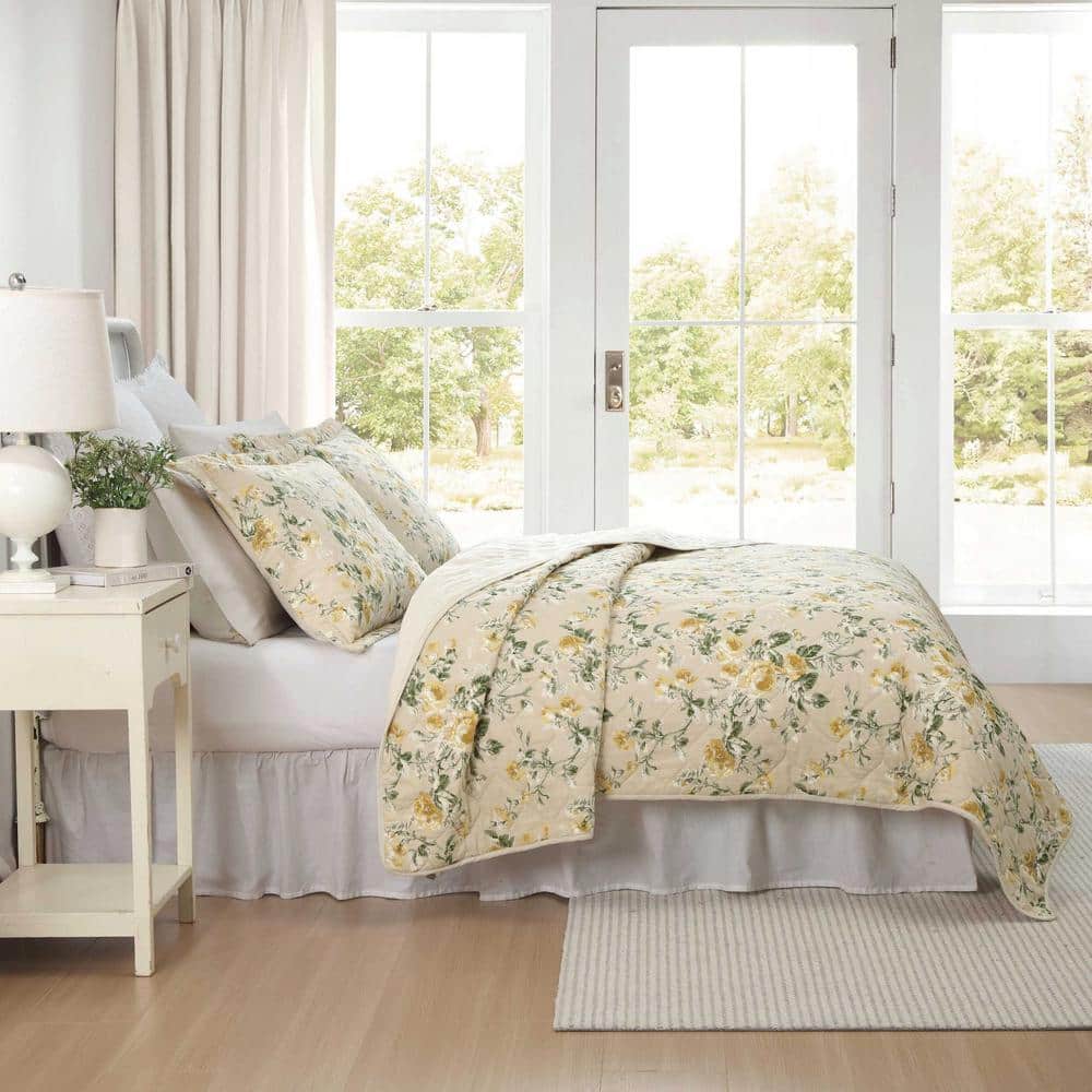 Laura Ashley Twin Reversible Cotton Quilt Set in Gold and Beige