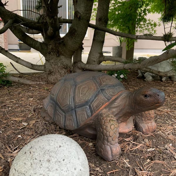 Sunnydaze 20 in. Tanya the Tortoise Indoor-Outdoor Lawn and Garden
