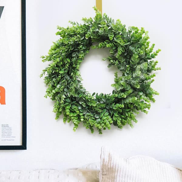 Unbranded 16 in. Frosted Green Artificial Eucalyptus Leaf Foliage Greenery Wreath