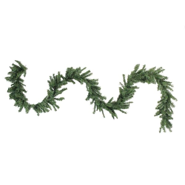 Northlight 50 ft. x 10 in. Commercial Length Canadian Pine Artificial Christmas Garland