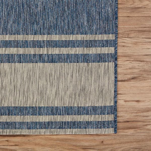 Blue, Gray 3 ft. x 5 ft. Loomed Geometric Polypropylene Rectangle Indoor/Outdoor Area Rug