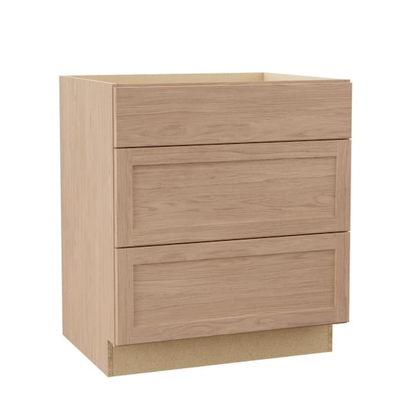 Sinclair 30 in. W x 24 in. D x 34.5 in. H Assembled Drawer Base Kitchen Cabinet in Shaker Light Oak