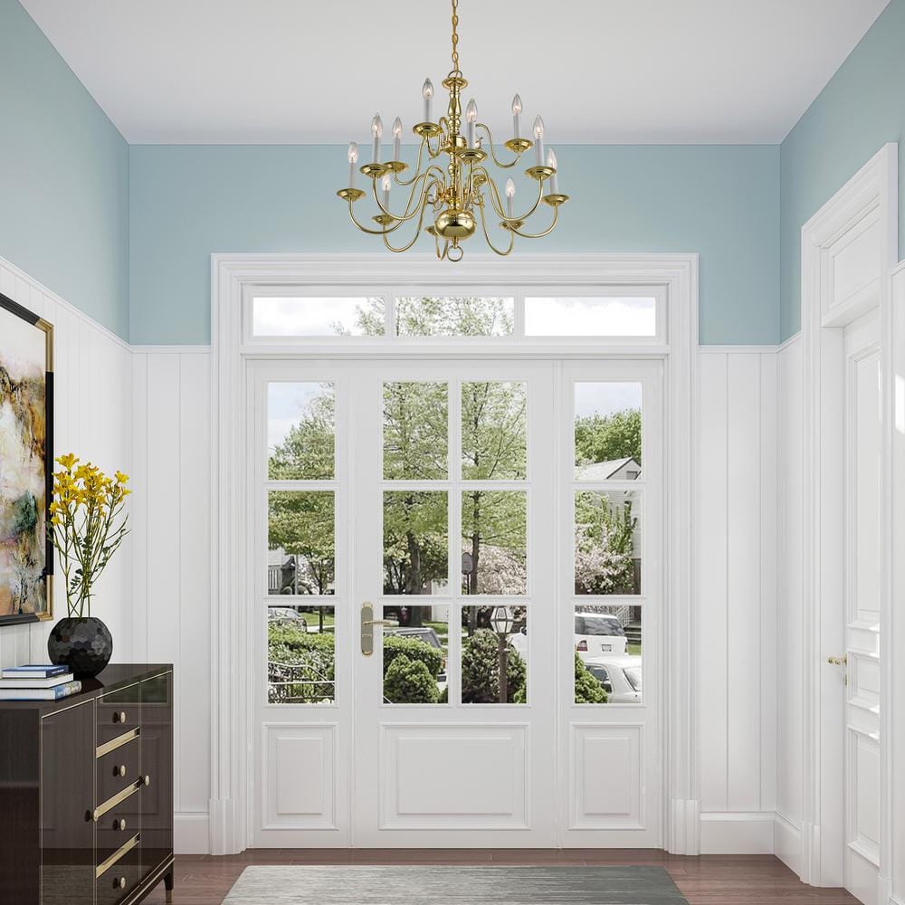 Williamsburgh Polished Brass 12-Light Colonial Chandelier