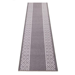 Berber Collection Chain Border Grey 26 in. W x 12 in. L Stair Runner 2.17 sq. ft.