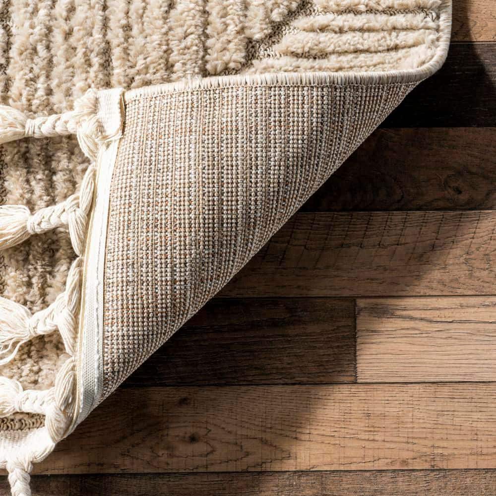 Kerry Beige Geometric Tasseled 7x9 Synthetic Area Rug