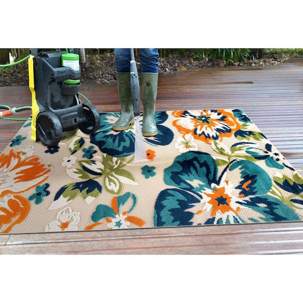 5'X7' Ivory Gold Machine Woven Uv Treated Abstract Waves Indoor Outdoor Area Rug