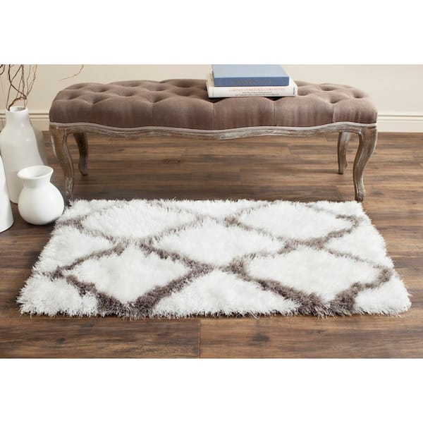 Barcelona Shag 3 ft. x 5 ft. Ivory/Silver Trellis Area Rug