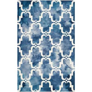 Dip Dye Navy/Ivory 5 ft. x 8 ft. Distressed Geometric Trellis Area Rug