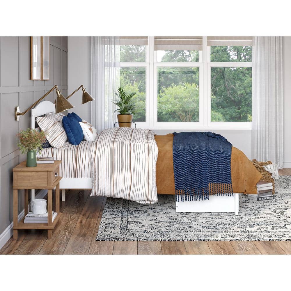 Warren White Full Platform Bed with Storage Drawer