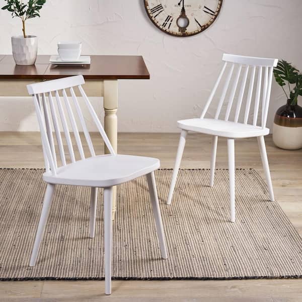 Dunsmuir White Polypropylene Farmhouse Spindle-Back Dining Chair (Set of 2)