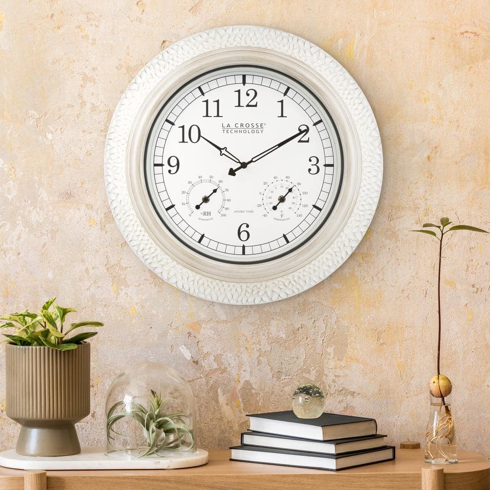 21" White-Washed Hammered Metal Analog Wall Clock