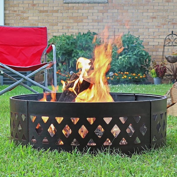 36 in. Dia Round Steel Crossweave Wood Burning Campfire Ring
