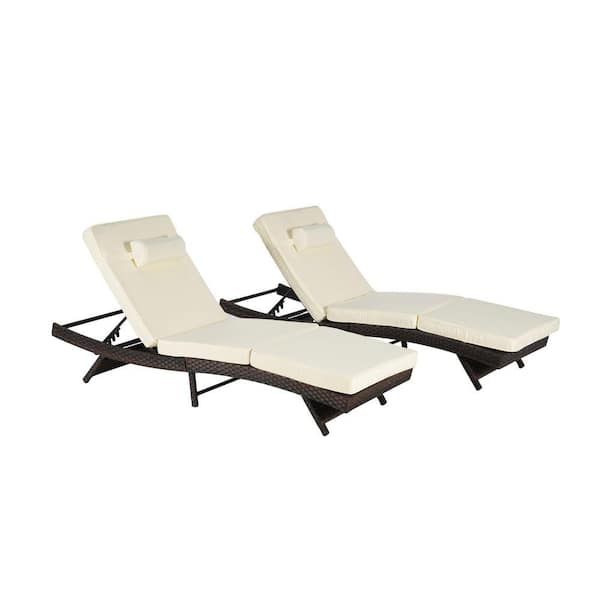 Brown 2-Piece Wicker Outdoor Chaise Lounge Lawn Sunbathing Chairs with Beige Cushions, up to 150°
