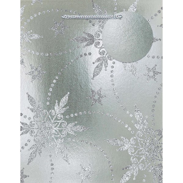 Amscan 9 in. x 7 in. x 4 in. Silver Snowflake Foil Bags with Glitter (15-Pack)