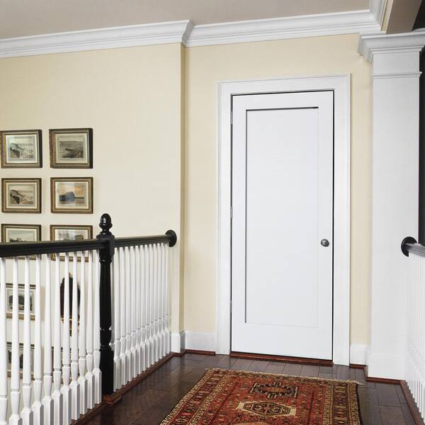 MMI DOOR Shaker Flat Panel 32 in. x 80 in. Right Hand Solid Core