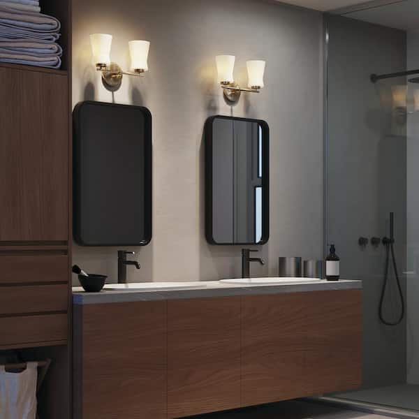 Hinkley Plantation 2-Light Flush Mount Bathroom Vanity Light In