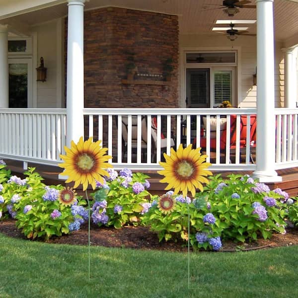 Cubilan Metal Sunflowers Decorative Garden Stakes, 2 Pack 33&quot