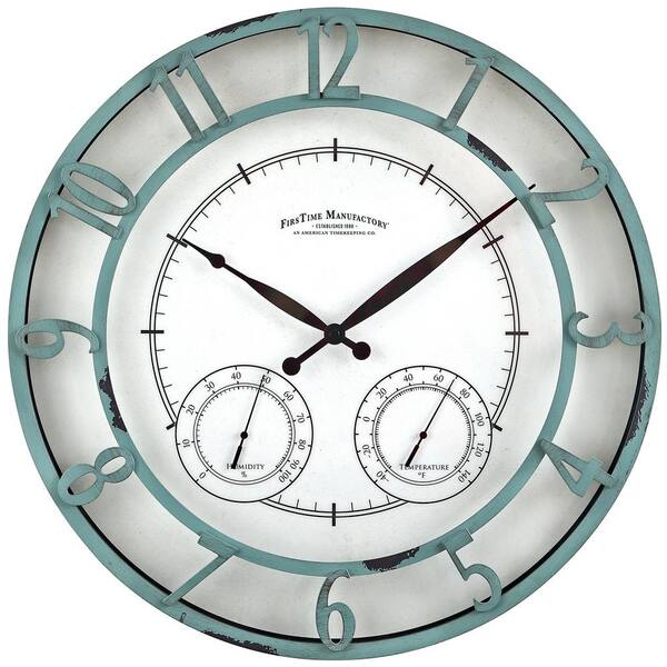 Photo 1 of 18 in. Round Laguna Outdoor Clock