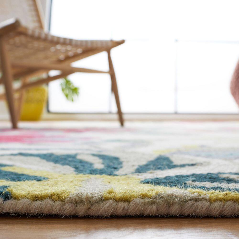 Ivory Floral Hand-Tufted Wool 8' x 10' Area Rug