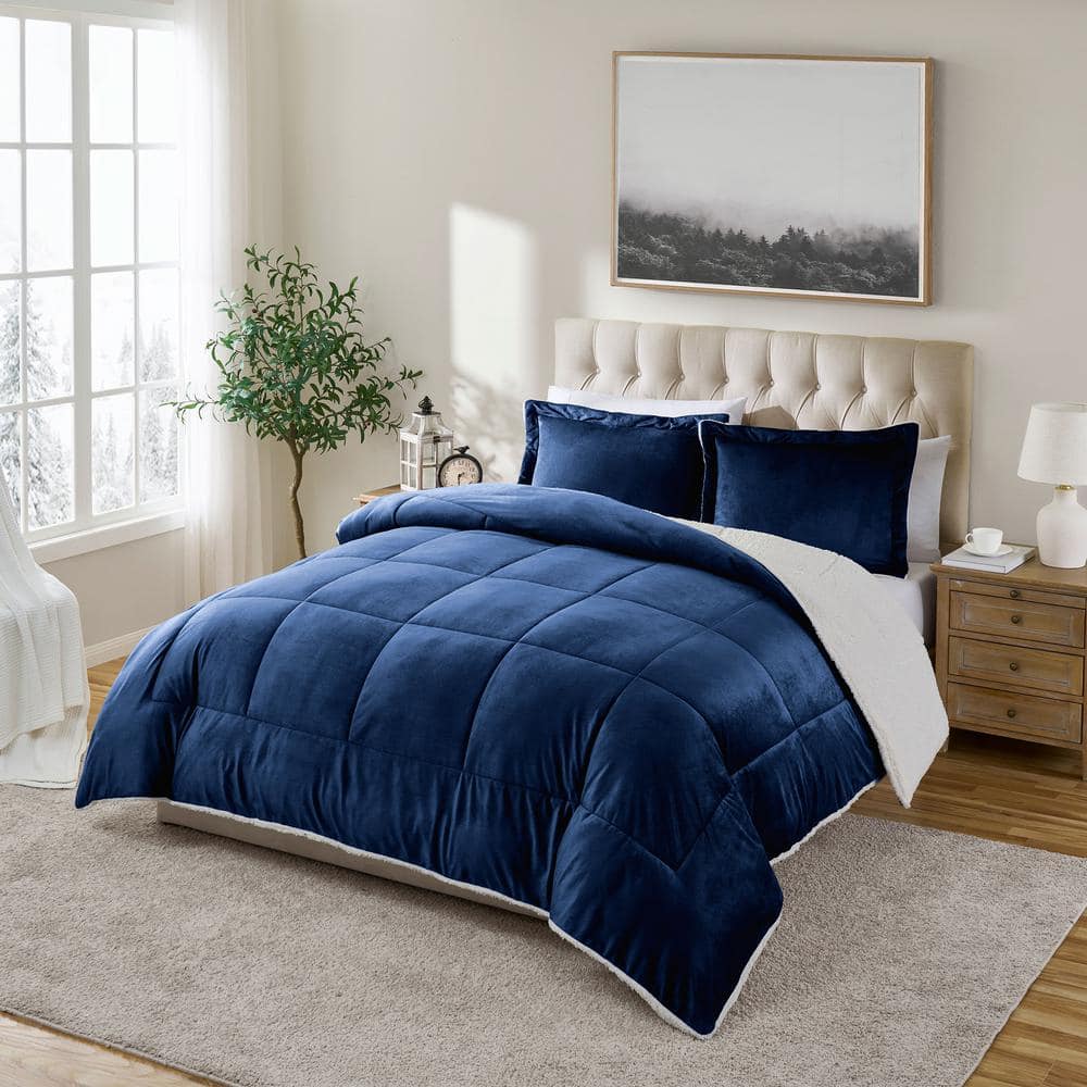 Navy Full Reversible Microfiber and Sherpa Comforter Set