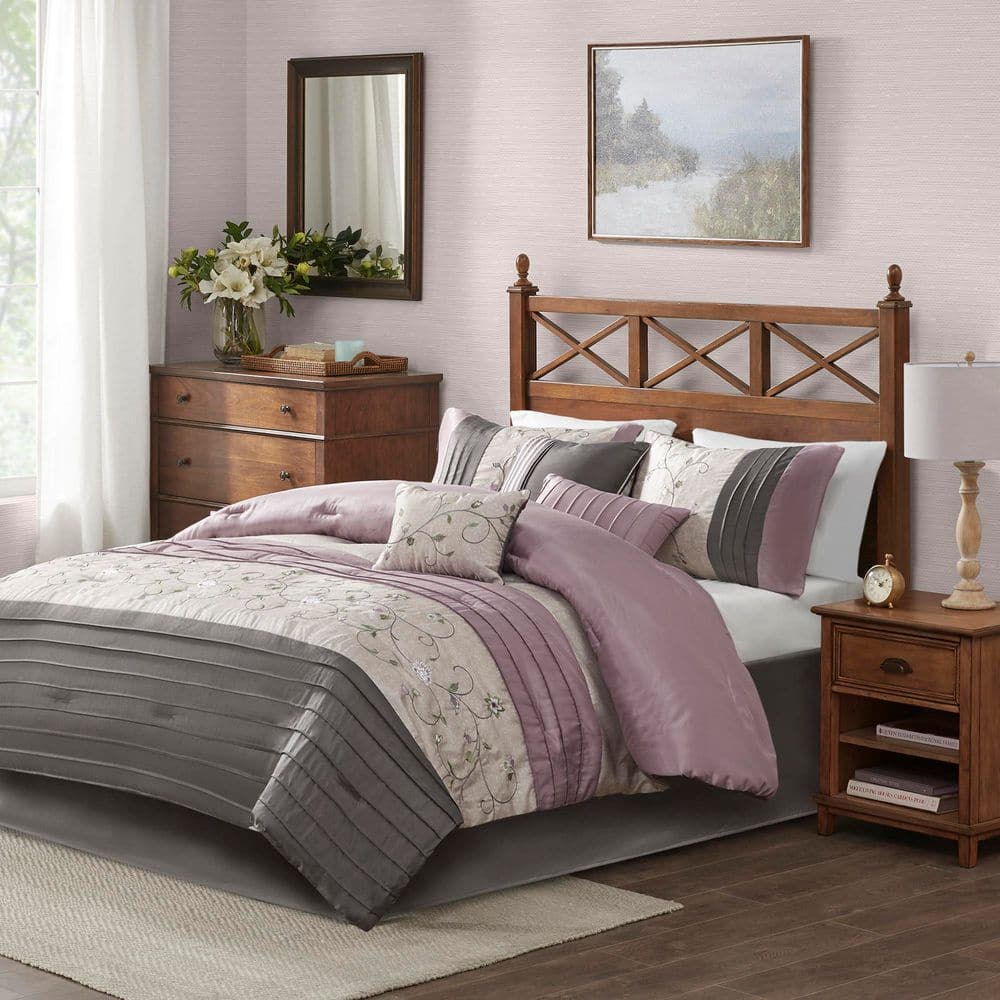 Purple Reversible Queen 7-Piece Embroidered Bedspread Set