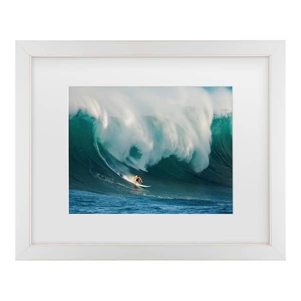 Trademark Fine Art David H Yang Riding a Crashing Wave Matted Framed Photography Wall Art 13 in. x 16 in.
