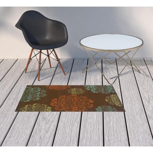 Brown 2 ft. x 4 ft. Loomed Floral Polypropylene Rectangle Indoor/Outdoor Area Rug
