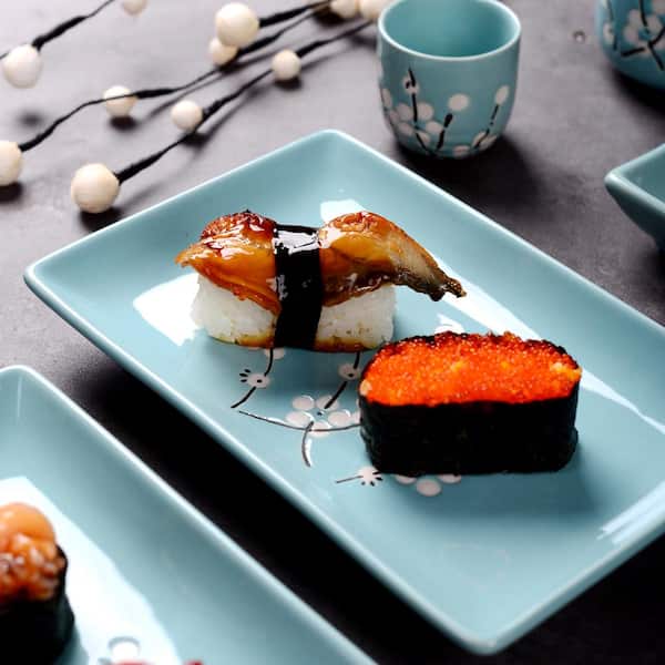 https://images.thdstatic.com/productImages/21a7cc7b-c3e5-4e6e-99f8-4b573a3158d8/svn/blue-sakura-panbado-dinnerware-sets-js-sushi-001-44_600.jpg