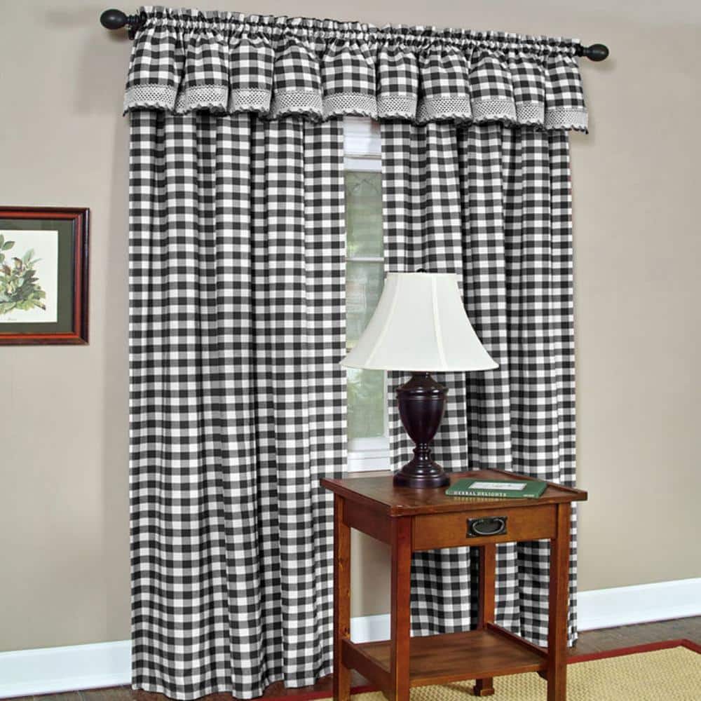 Black-White Buffalo Check Panel - 42 in. x 84 in.