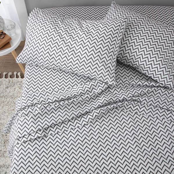 Martex 225 Thread Count Everyday Cotton Blend Chevron Full Charcoal Sheet Set