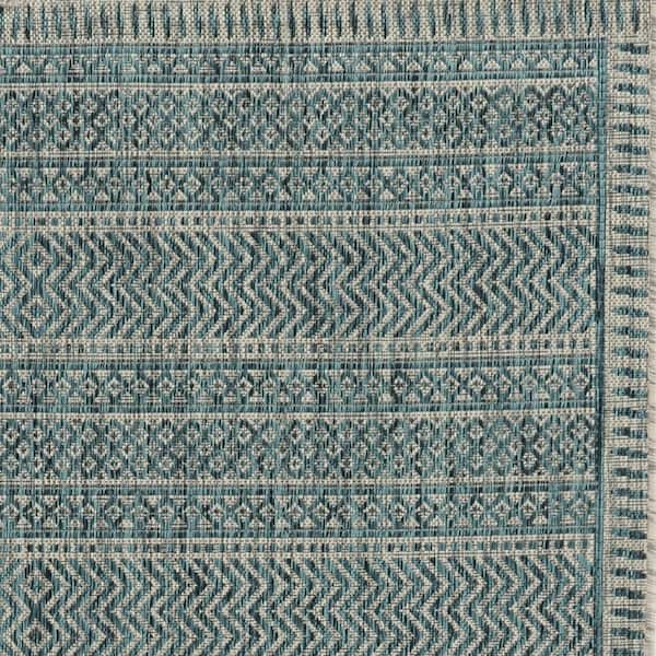 Isla Teal 8 ft. Round Global Chevron Indoor/Outdoor Area Rug