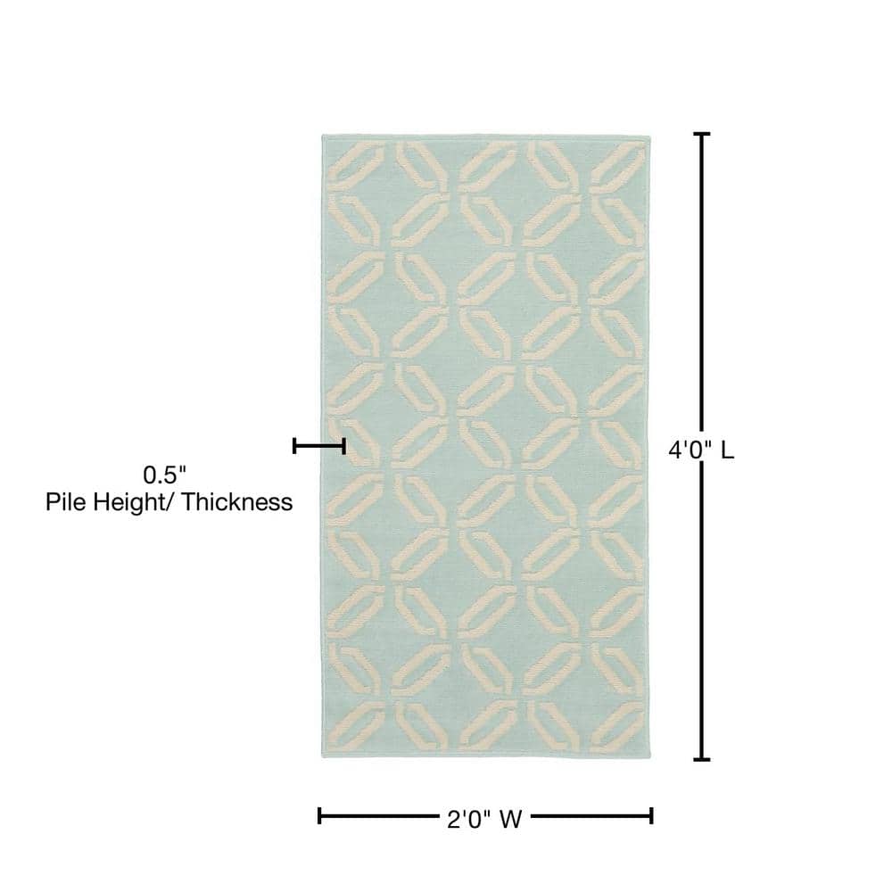 Green Trellis Synthetic Reversible 2' x 4' Area Rug