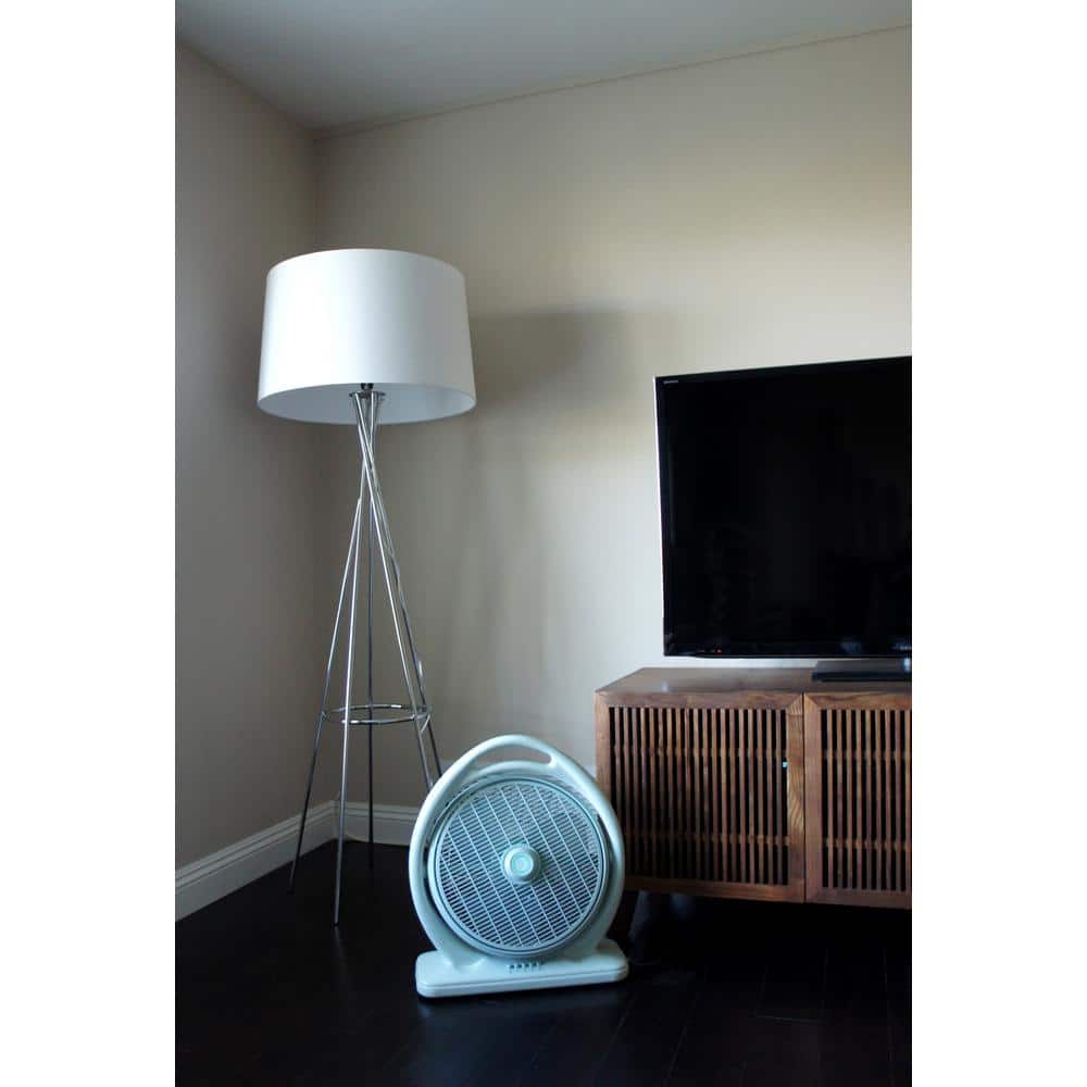 Light Olive Green 14-Inch Plastic Oscillating Table Fan