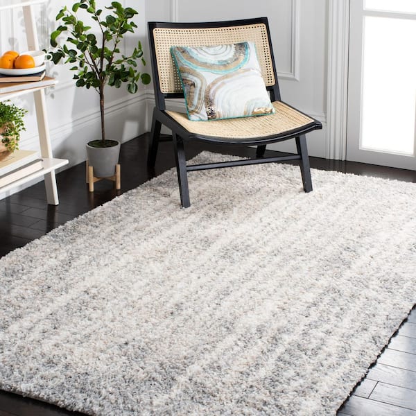 Berber Shag 8 ft. x 10 ft. Gray/Ivory Distressed Monochrome Area Rug
