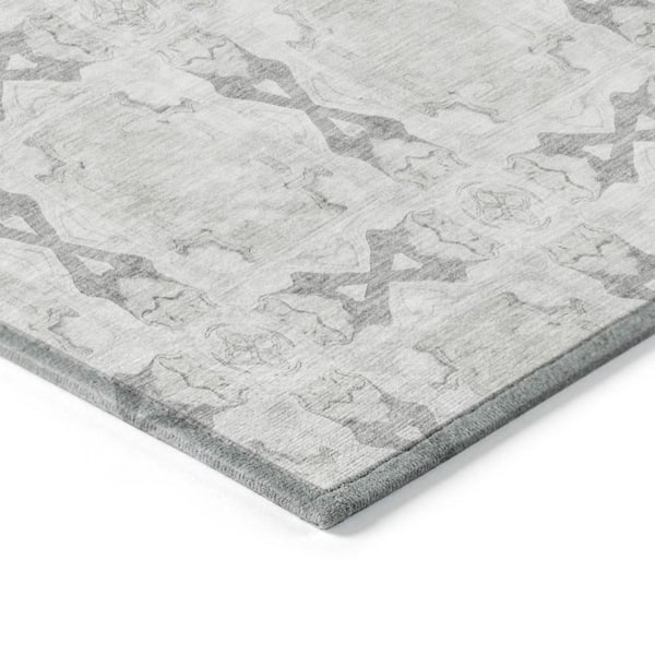 Ivory and Gray 2 ft. x 3 ft. Woven Floral;Medallion Rectangle Indoor/Outdoor Area Rug