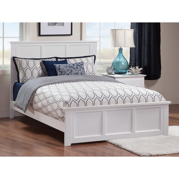 AFI Madison White Full Solid Wood Frame Low Profile Platform Bed with Matching Footboard and USB Device Charger