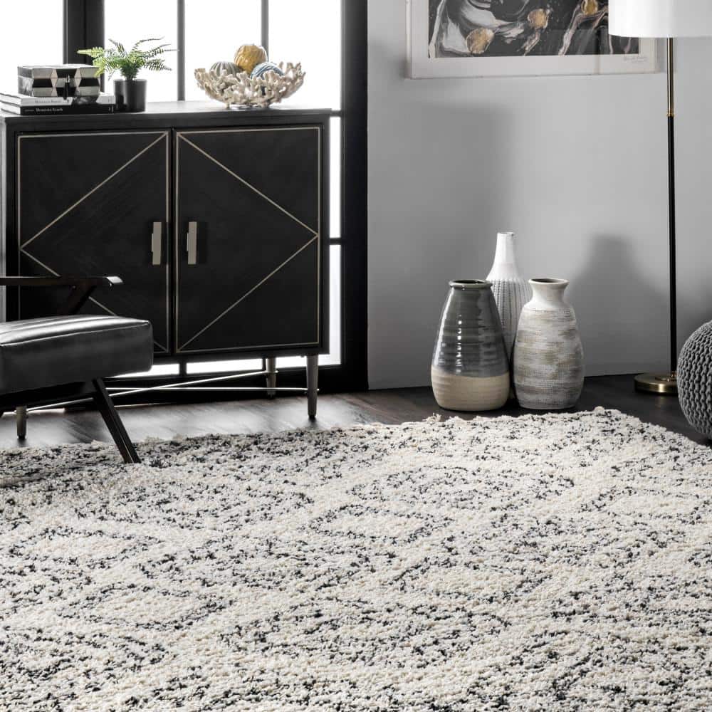 Ivory Geometric Braided Shag Area Rug with Tassels