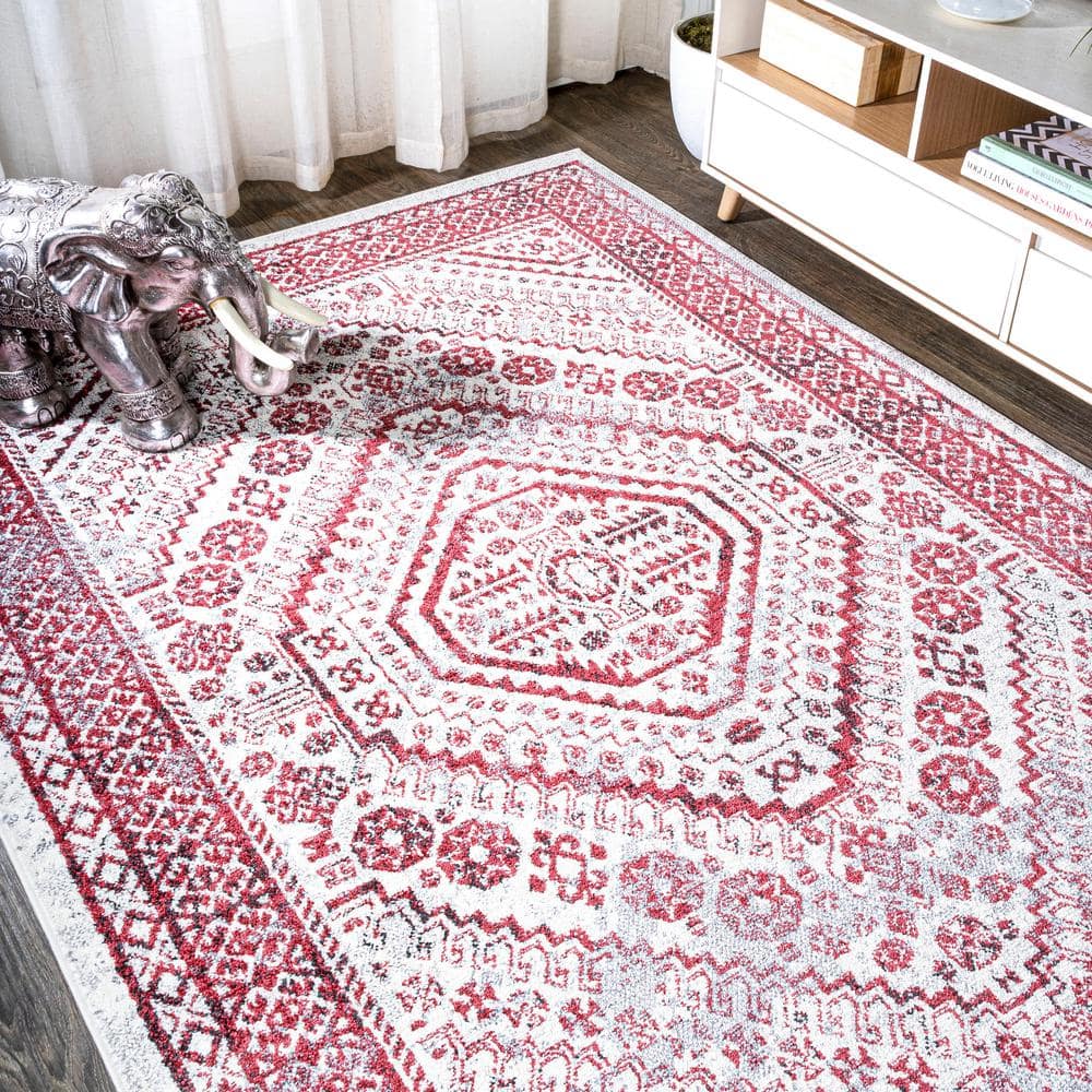 Handmade Red and Ivory Synthetic Medallion Area Rug, 3' x 5'