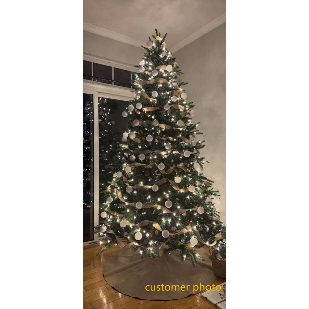 7.5ft Green Pre-lit Artificial Christmas Tree with Pine Cones
