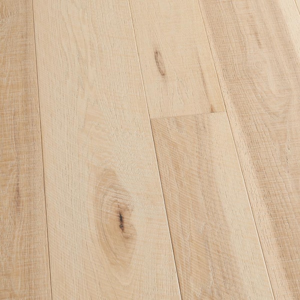Malibu Wide Plank Crescent Hickory 3/8 in. T x 4 & 6 in. W Water Resistant Distressed Engineered Hardwood Flooring (19.8 sq. ft./case)