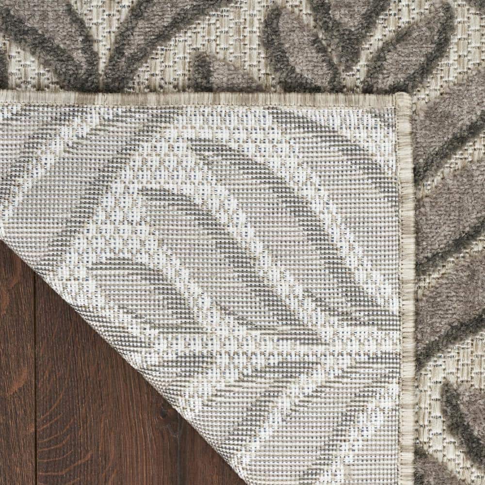 Charcoal Tropical Palm Flatwoven Synthetic Rug 32"x4"