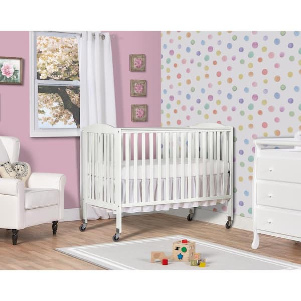 Dream on me folding crib hot sale full size