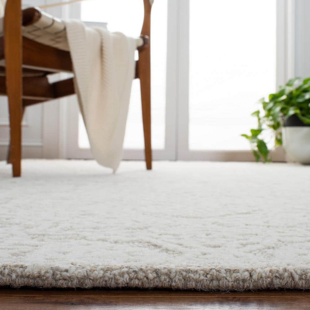 Ivory Floral Elegance 8' Square Hand-Tufted Wool Rug